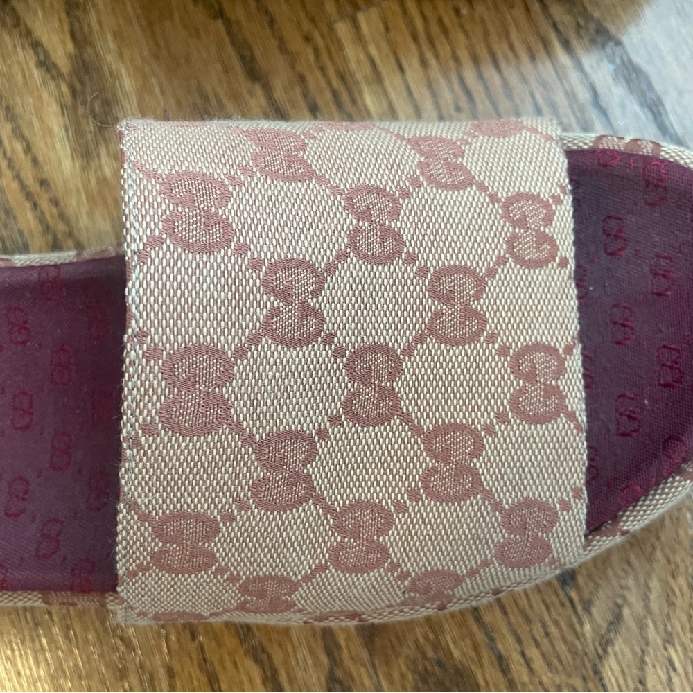 Gucci Platform Slides - Picture 12 of 13